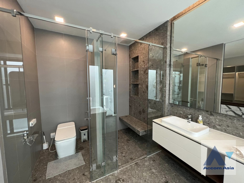 19  4 br House for rent and sale in Latkrabang ,Bangkok ARL Ban Thap Chang at Nantawan Rama 9-Srinakarin AA35751