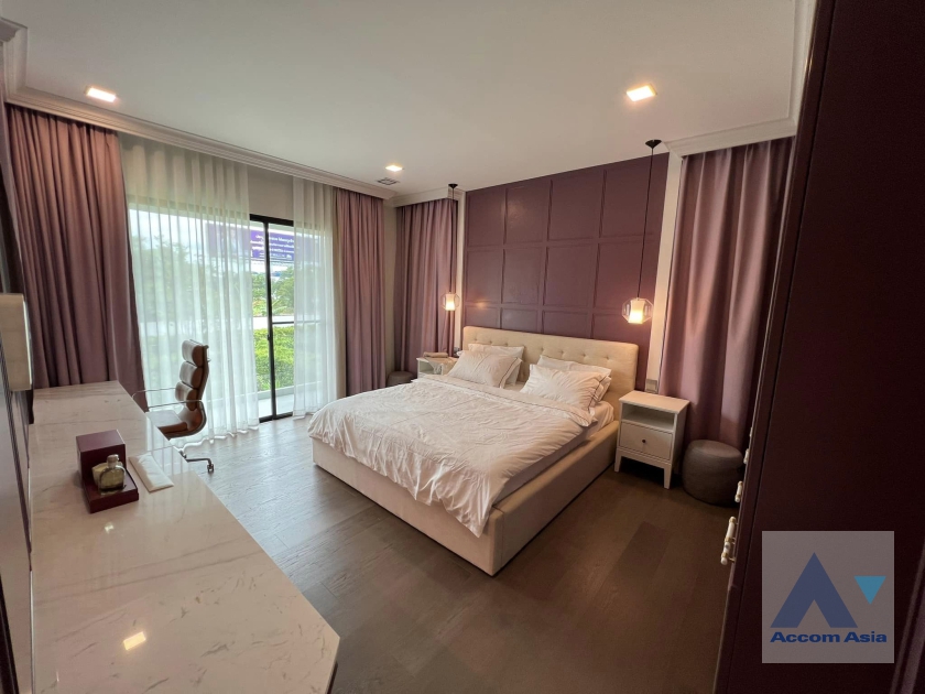 12  4 br House for rent and sale in Latkrabang ,Bangkok ARL Ban Thap Chang at Nantawan Rama 9-Srinakarin AA35751