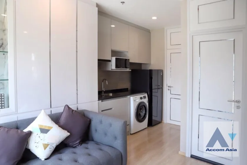  1  2 br Condominium For Sale in Ratchadaphisek ,Bangkok MRT Thailand Cultural Center at Noble Revolve Ratchada 2 AA35753