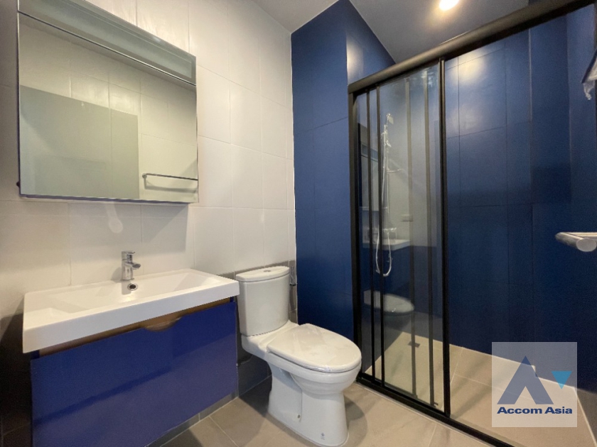  1  1 br Condominium For Sale in Sukhumvit ,Bangkok BTS Ekkamai at XT Ekkamai AA35777