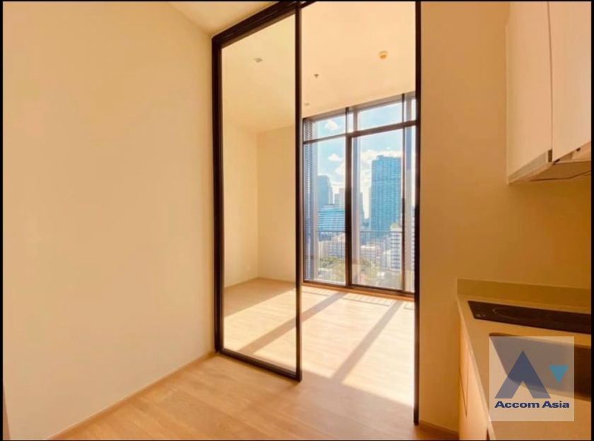  2  1 br Condominium For Sale in Sukhumvit ,Bangkok BTS Phrom Phong at Noble Around Sukhumvit 33 AA35797