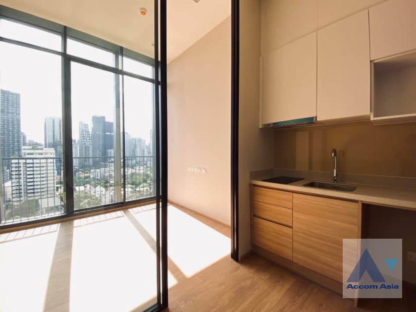  1  1 br Condominium For Sale in Sukhumvit ,Bangkok BTS Phrom Phong at Noble Around Sukhumvit 33 AA35797