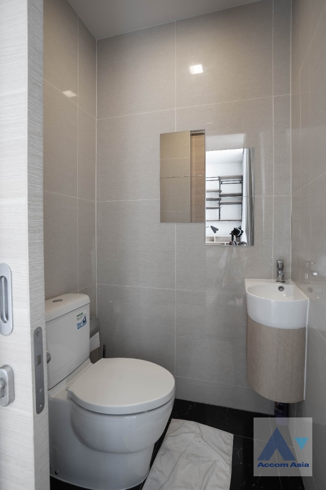 7  1 br Condominium For Sale in Sukhumvit ,Bangkok BTS Phrom Phong at Park Origin Phrom Phong AA35803