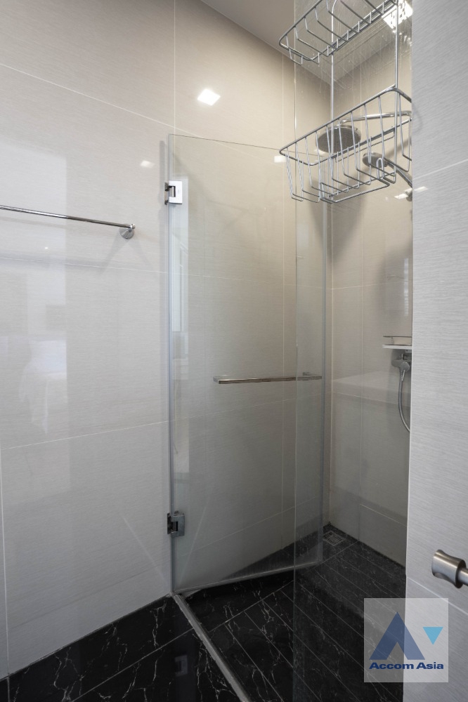 8  1 br Condominium For Sale in Sukhumvit ,Bangkok BTS Phrom Phong at Park Origin Phrom Phong AA35803