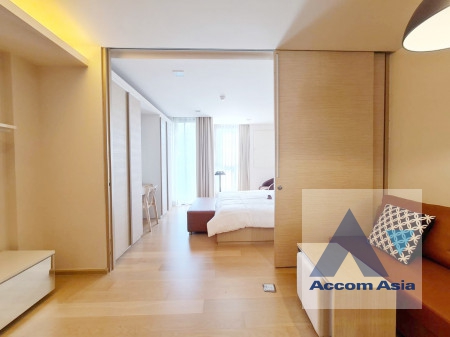  1  2 br Condominium For Sale in Sukhumvit ,Bangkok BTS Thong Lo at LIV @ 49 AA35804