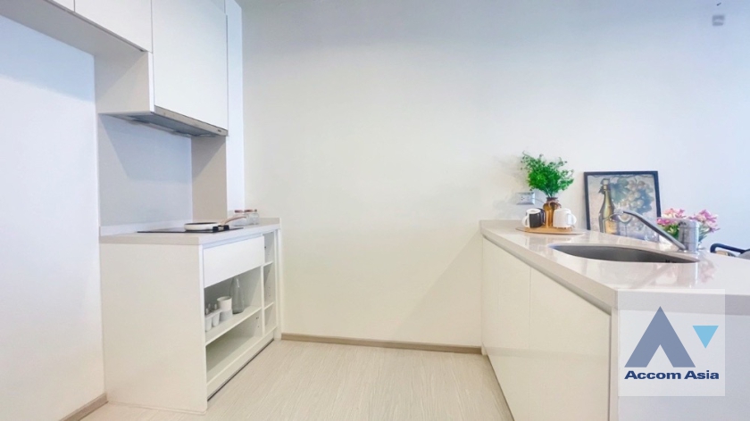 4  1 br Condominium For Sale in Sukhumvit ,Bangkok BTS Ekkamai at Rhythm Sukhumvit 42 AA35810