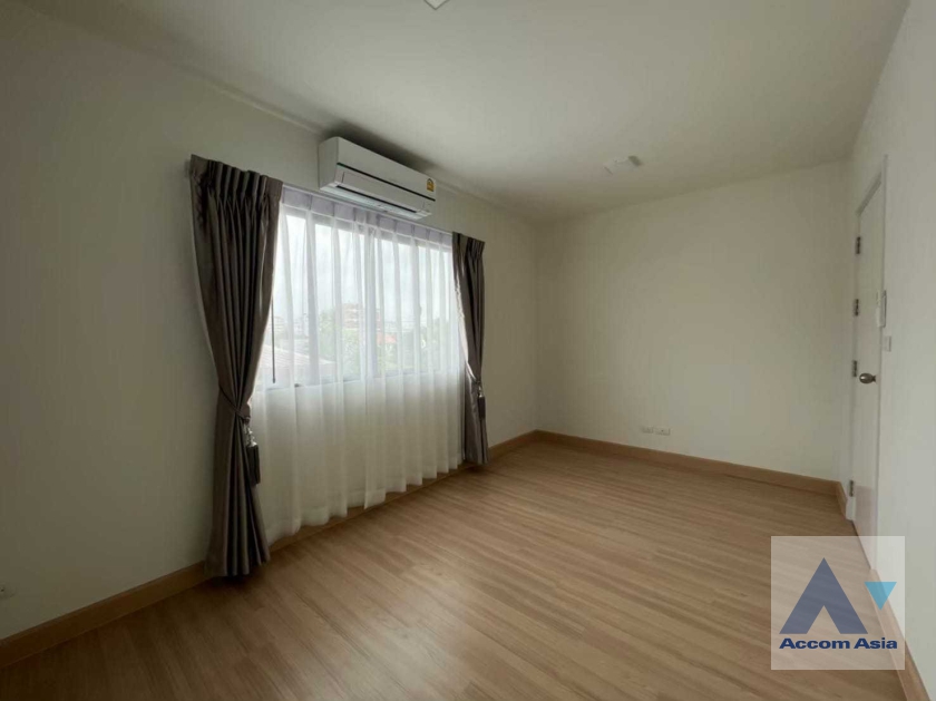 14  3 br Townhouse For Rent in Ratchadaphisek ,Bangkok MRT Sutthisan at The Connect UP 3 AA35835