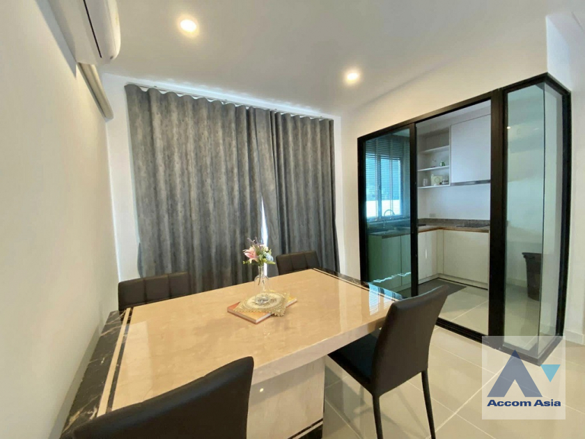4  3 br House For Rent in Lat Phrao ,Bangkok ARL Hua Mak at Patio Srinakarin-Rama 9 AA35848