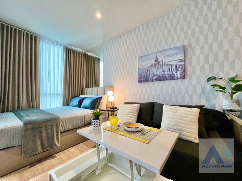  1  1 br Condominium For Sale in Sukhumvit ,Bangkok BTS Ekkamai at Rhythm Ekkamai AA35860