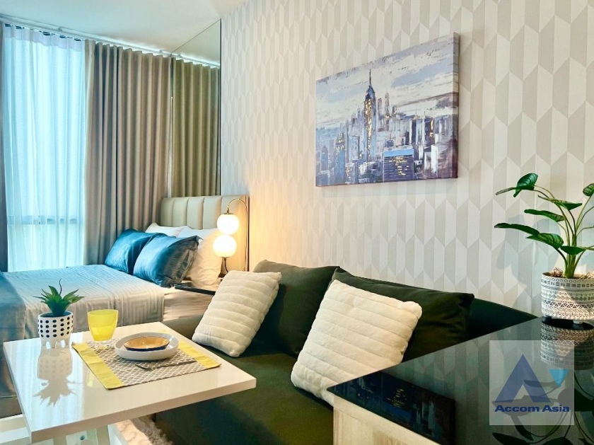  1  1 br Condominium For Sale in Sukhumvit ,Bangkok BTS Ekkamai at Rhythm Ekkamai AA35860