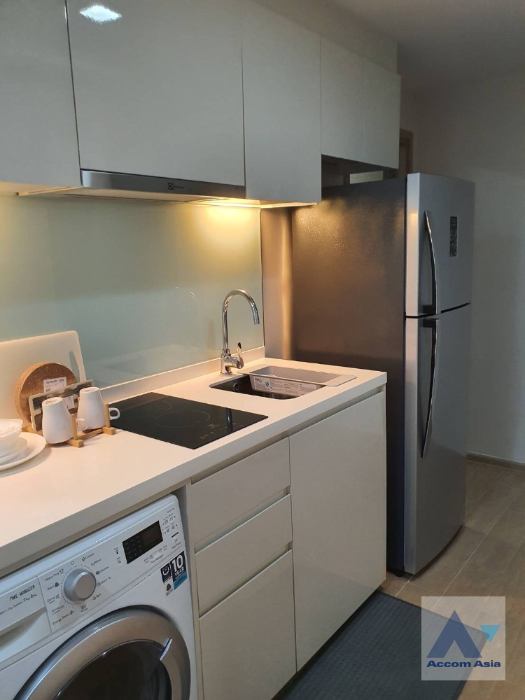 5  1 br Condominium For Sale in Sukhumvit ,Bangkok BTS Thong Lo at LIV @ 49 AA35868