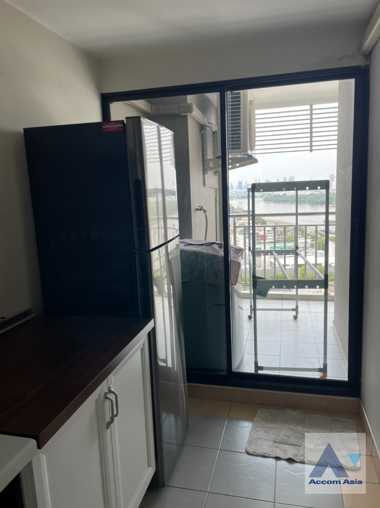 7  1 br Condominium For Sale in Sathorn ,Bangkok BRT Wat Dan at Lumpini Place Narathiwas - Chaopraya AA35887