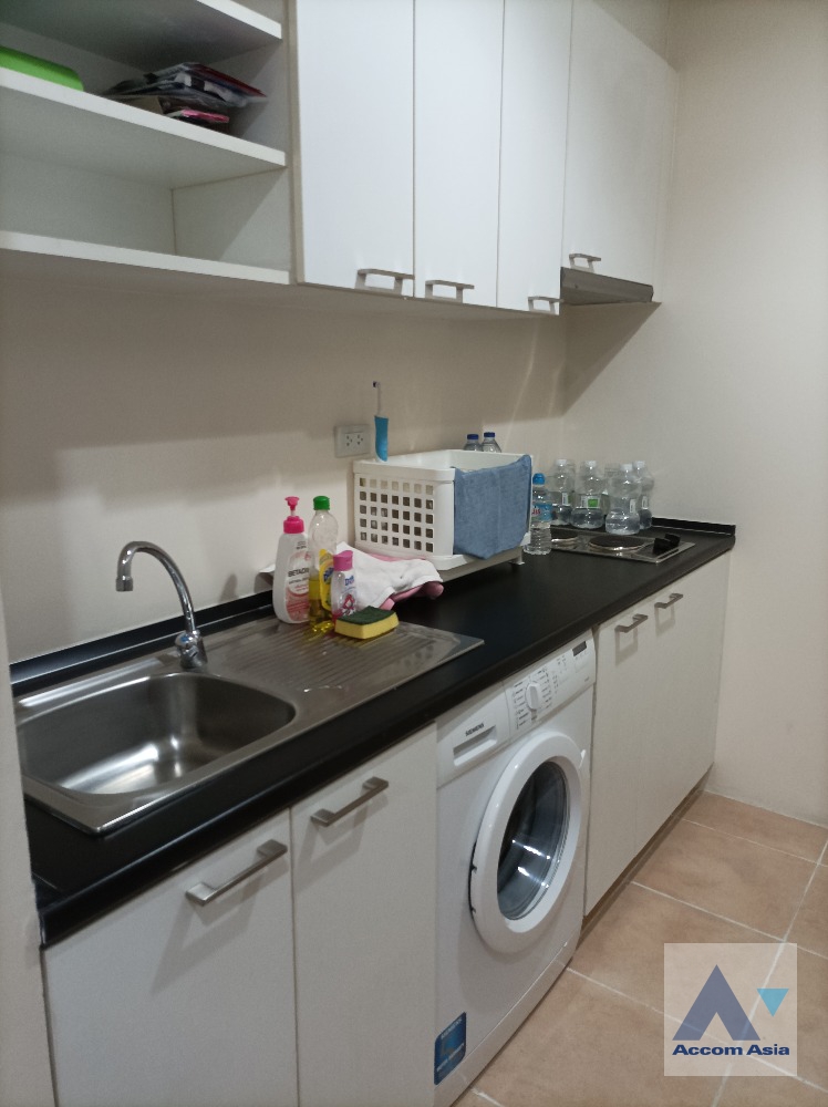  1  1 br Condominium For Sale in Sathorn ,Bangkok BRT Wat Priwat at The Star Estate Rama 3 AA35889