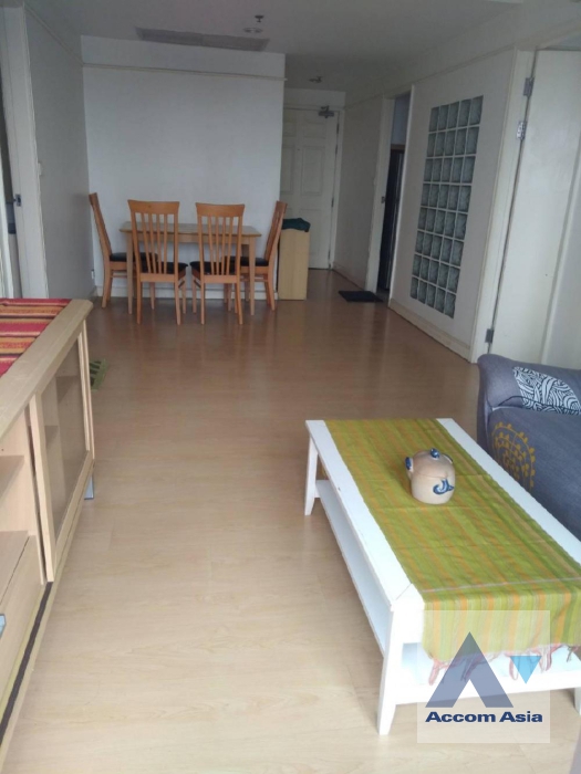  1  2 br Condominium For Sale in Sathorn ,Bangkok BRT Thanon Chan at Lumpini Place Water Cliff AA35890