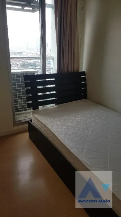 7  2 br Condominium For Sale in Sathorn ,Bangkok BRT Thanon Chan at Lumpini Place Water Cliff AA35890