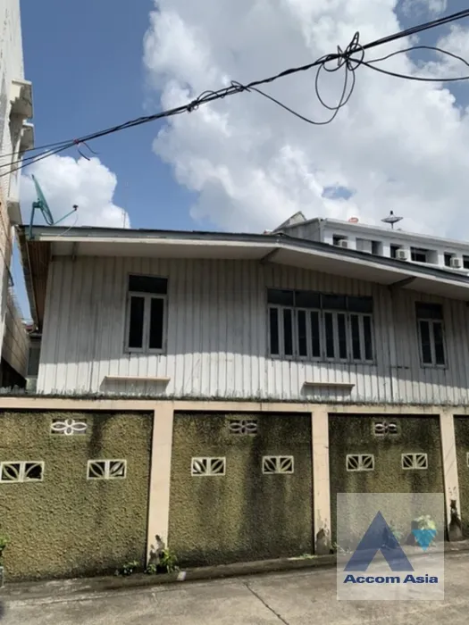 unit Land For Sale in Sathorn, Bangkok  near BRT Nararam 3 (AA35892)