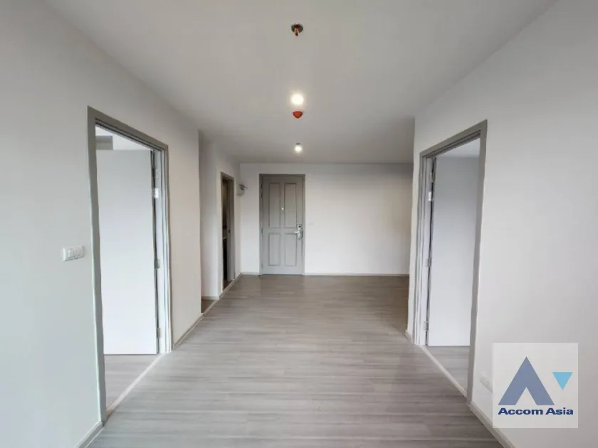  2  2 br Condominium For Sale in Phaholyothin ,Bangkok  at The Parkland Charan-Pinklao AA35897