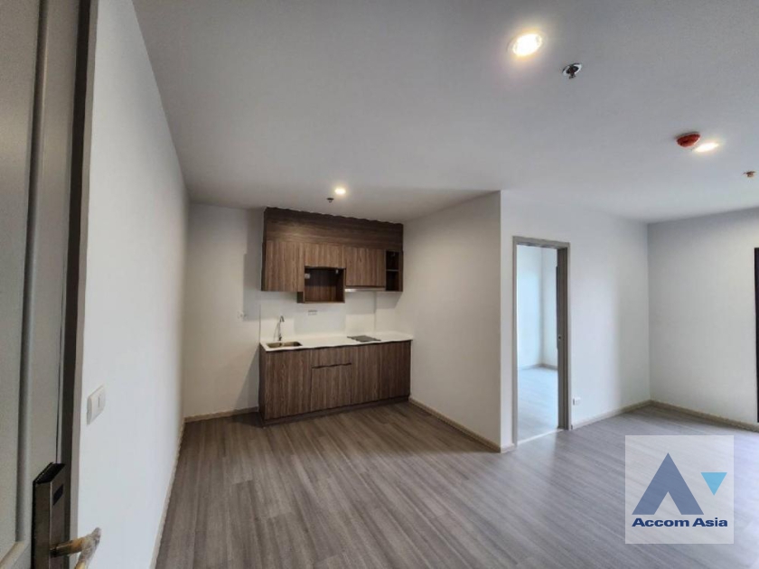  1  2 br Condominium For Sale in Phaholyothin ,Bangkok  at The Parkland Charan-Pinklao AA35897