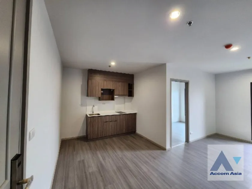  1  2 br Condominium For Sale in Phaholyothin ,Bangkok  at The Parkland Charan-Pinklao AA35897