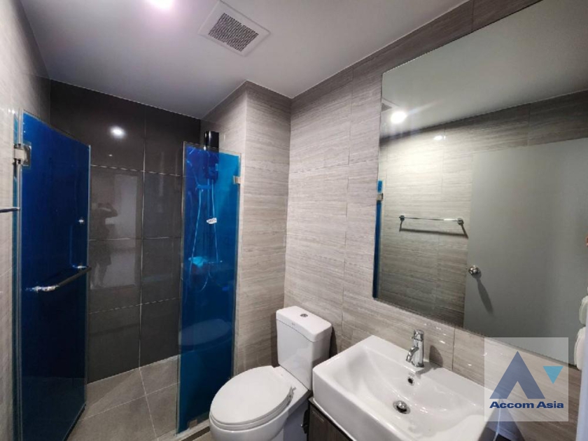 7  2 br Condominium For Sale in Phaholyothin ,Bangkok  at The Parkland Charan-Pinklao AA35897