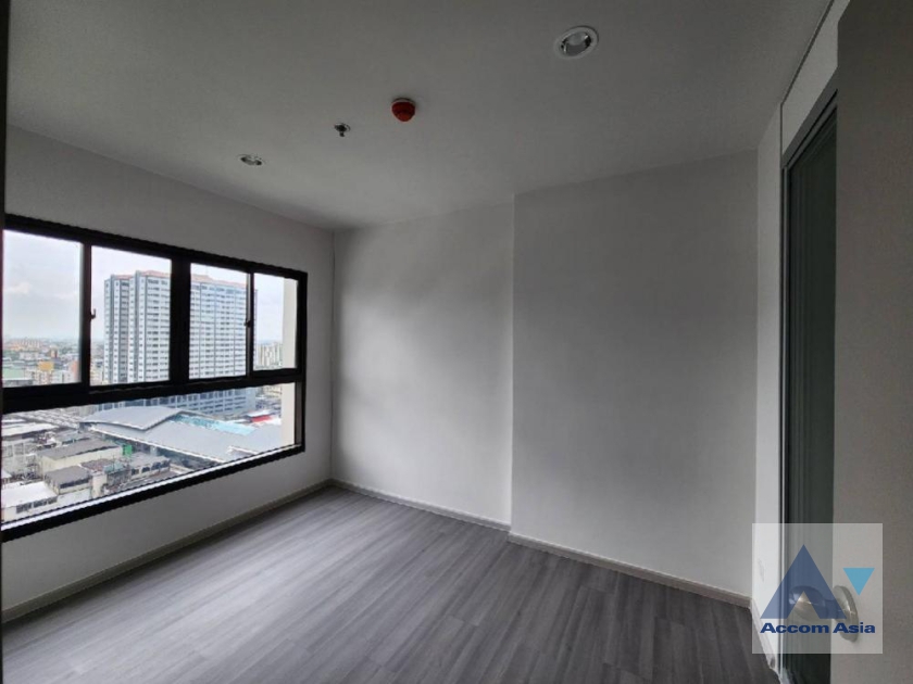 5  2 br Condominium For Sale in Phaholyothin ,Bangkok  at The Parkland Charan-Pinklao AA35897