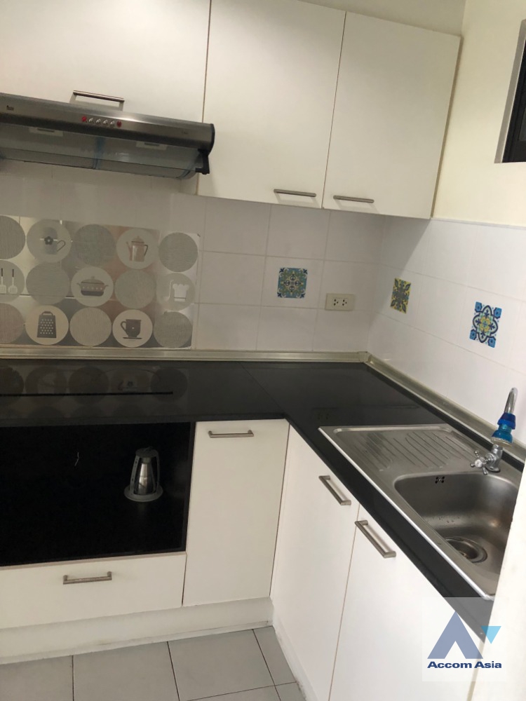  1  2 br Condominium For Rent in Sathorn ,Bangkok BRT Wat Dan at Lumpini Place Narathiwas - Chaopraya AA35900