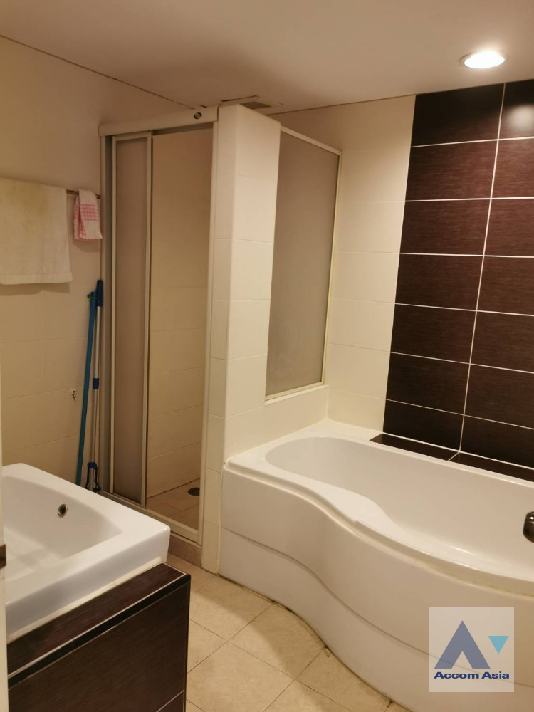 8  3 br Condominium For Rent in Sathorn ,Bangkok BRT Thanon Chan at Lumpini Suite Ratchada AA35901