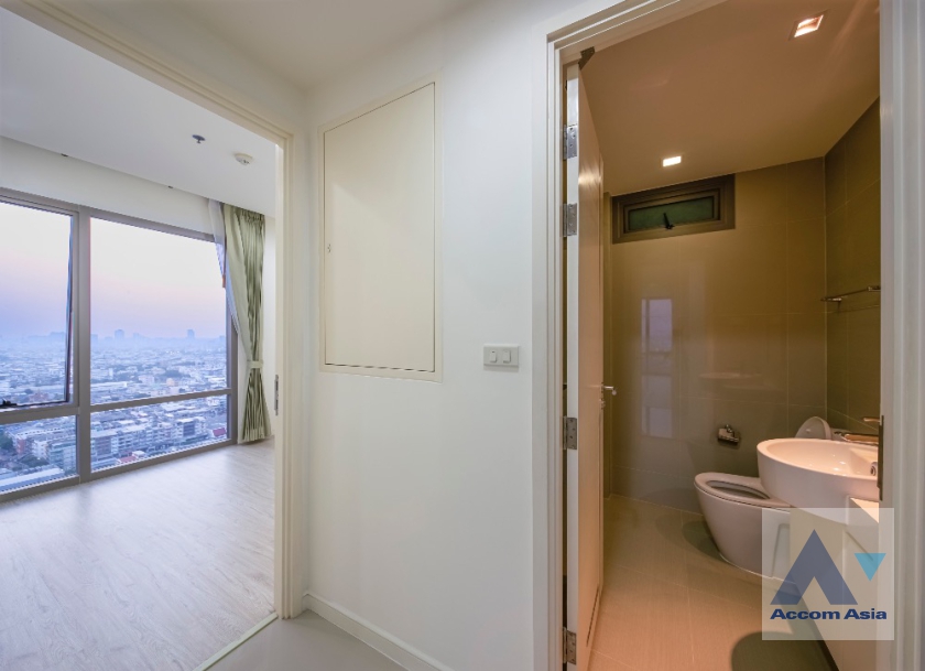 10  2 br Condominium For Sale in Rama 3 ,Bangkok BRT Rama IX Bridge at Star View Condominium AA35911