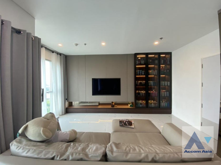 1  2 br Condominium For Sale in Sathorn ,Bangkok BRT Wat Dan at Lumpini Place Rama 3 Riverine AA35915