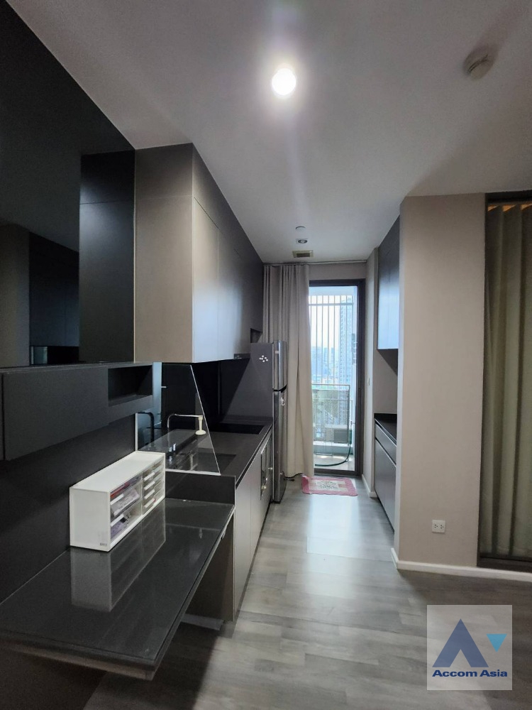 4  1 br Condominium For Sale in Sukhumvit ,Bangkok BTS Phra khanong at The Room Sukhumvit 69 AA35926