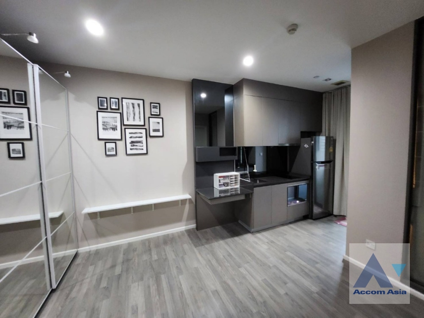  2  1 br Condominium For Sale in Sukhumvit ,Bangkok BTS Phra khanong at The Room Sukhumvit 69 AA35926