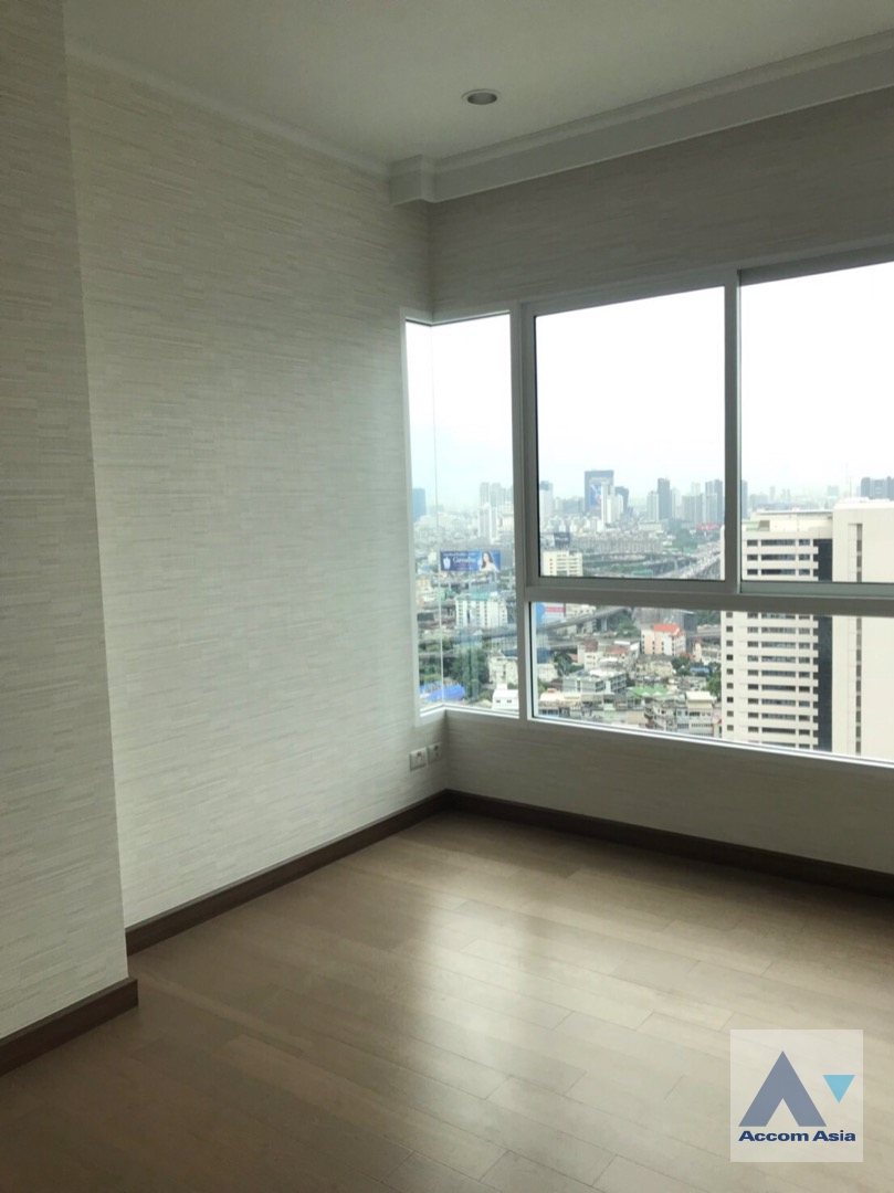  1  2 br Condominium For Sale in Phaholyothin ,Bangkok BTS Victory Monument at Supalai Elite Phayathai AA35932