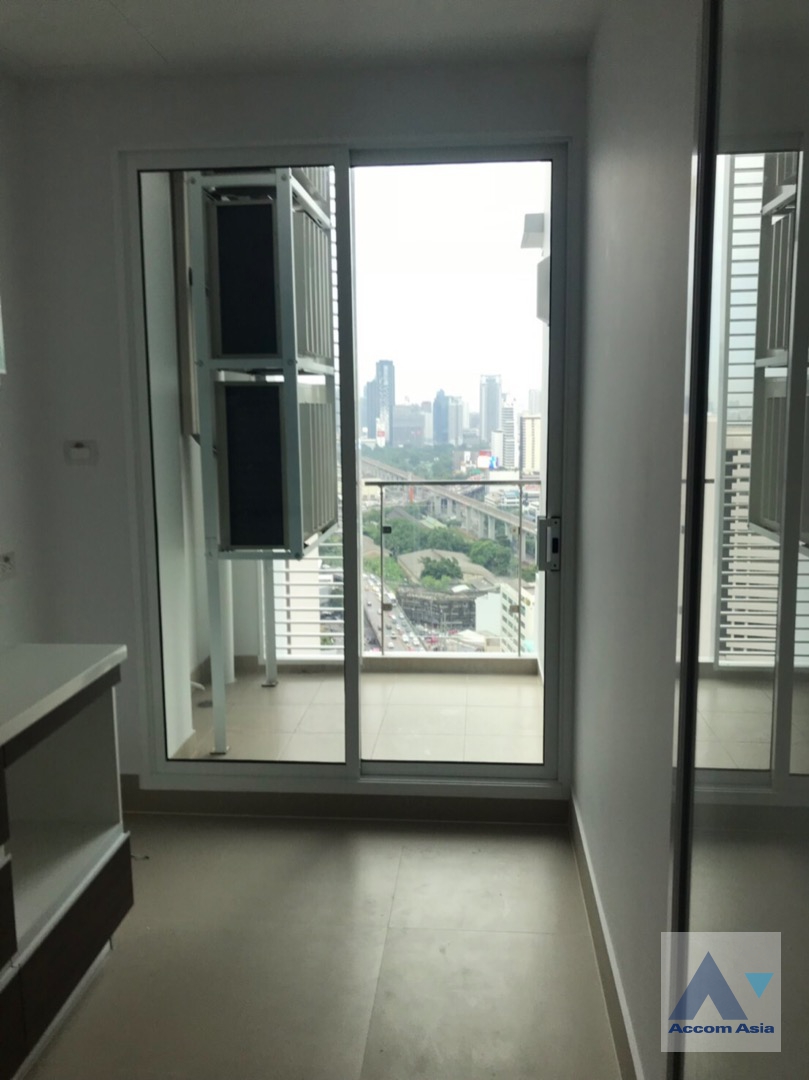 8  2 br Condominium For Sale in Phaholyothin ,Bangkok BTS Victory Monument at Supalai Elite Phayathai AA35932