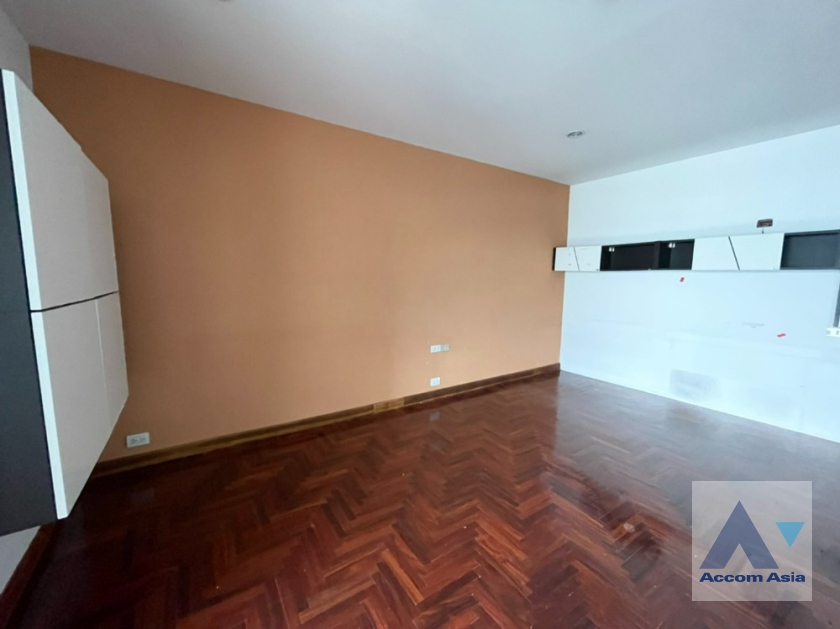 6  1 br Condominium For Sale in Phaholyothin ,Bangkok BTS Phaya Thai - ARL Phayathai at Phayathai Plaza AA35946