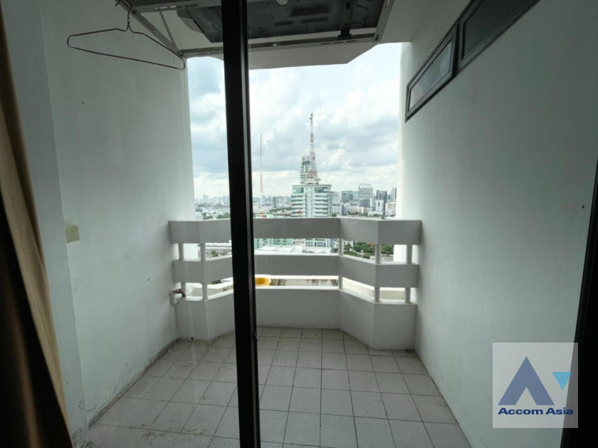 9  1 br Condominium For Sale in Phaholyothin ,Bangkok BTS Phaya Thai - ARL Phayathai at Phayathai Plaza AA35946
