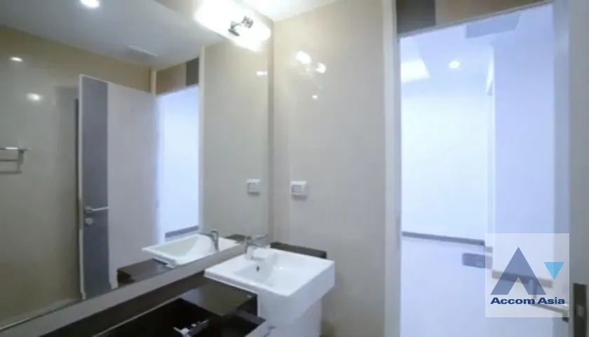 12  2 br Condominium For Sale in Phaholyothin ,Bangkok BTS Victory Monument at Supalai Elite Phayathai AA35952