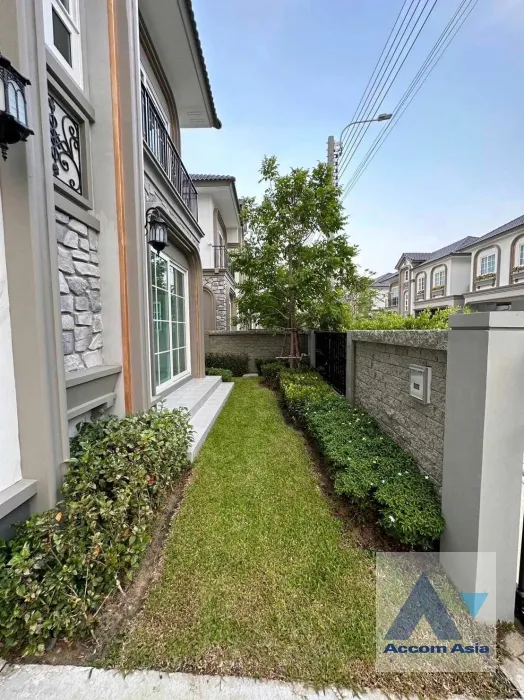  1  4 br House For Rent in Samutprakan ,  at Bangna 5 AA35969