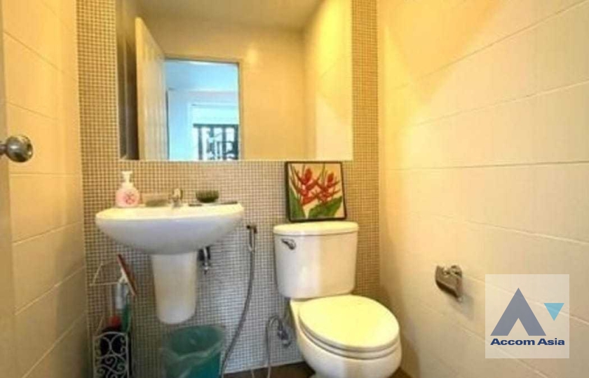 5  2 br Townhouse For Sale in Lat Phrao ,Bangkok  at Home Park AA35990