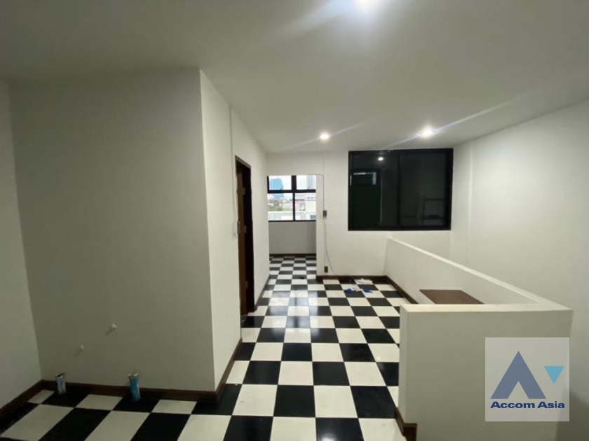5  5 br Townhouse For Rent in Sukhumvit ,Bangkok BTS Ekkamai at Park Avenue AA35997