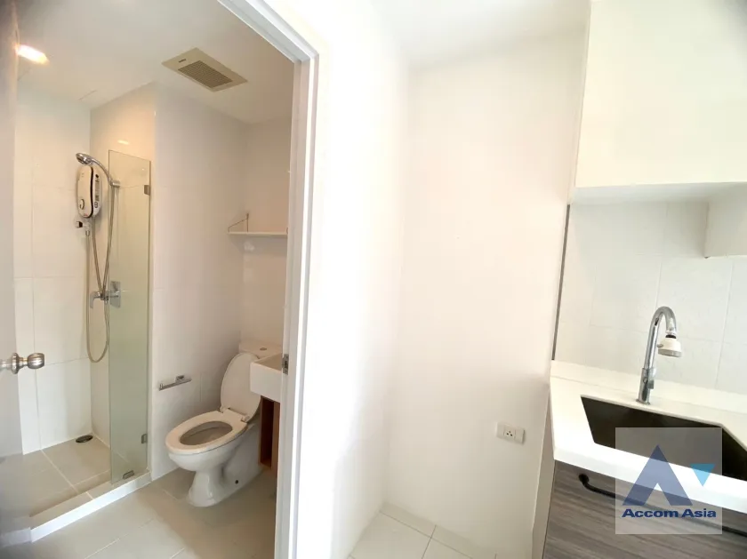 6  1 br Condominium For Sale in  ,Bangkok MRT Khlong Toei at Condolette Pixel Sathorn AA35998