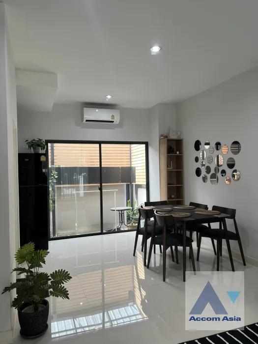 1  3 br Townhouse For Rent in Krungthep Kreetha ,Bangkok  at Newly modern style living place AA36002