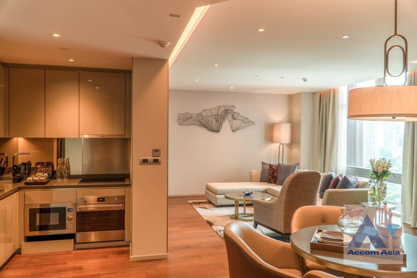 6  3 br Apartment For Rent in Phaholyothin ,Bangkok BTS Ratchathewi at Perfectly Positioned in the Heart of Bangkok AA36004