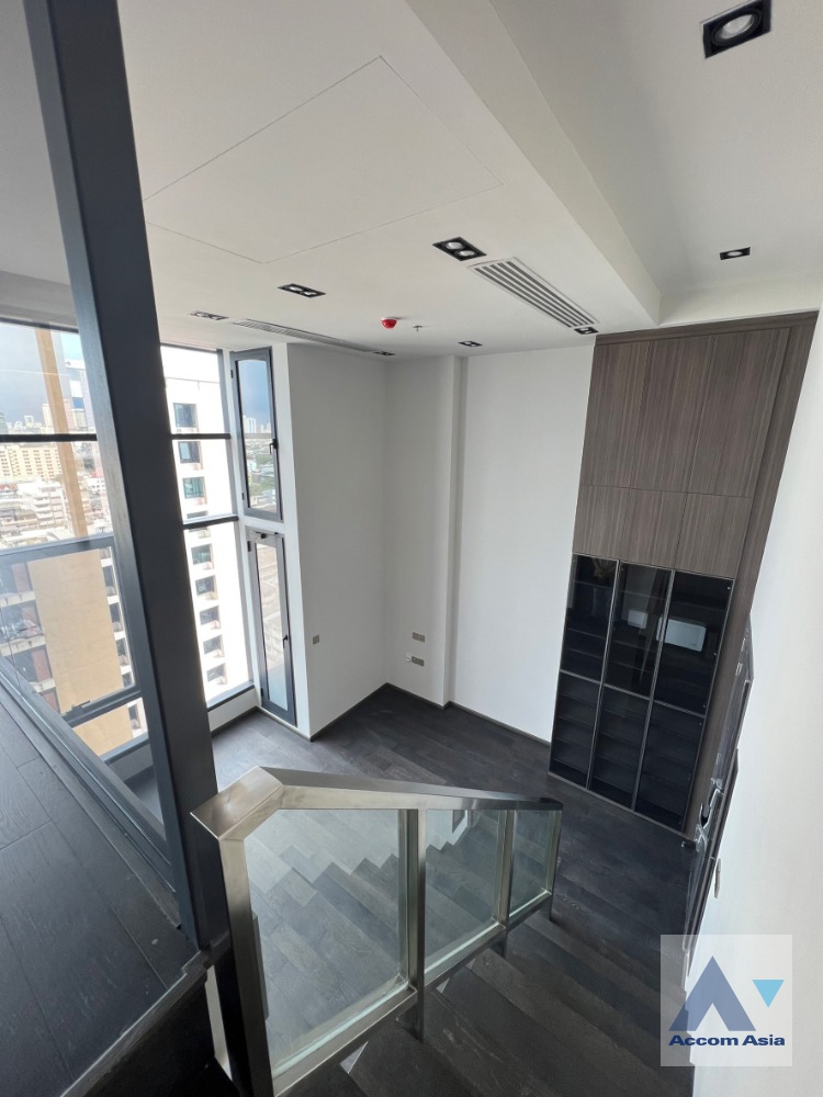 4  1 br Condominium For Sale in Phaholyothin ,Bangkok BTS Ratchathewi at CONNER Ratchathewi AA36006