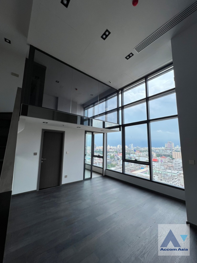  2  1 br Condominium For Sale in Phaholyothin ,Bangkok BTS Ratchathewi at CONNER Ratchathewi AA36006