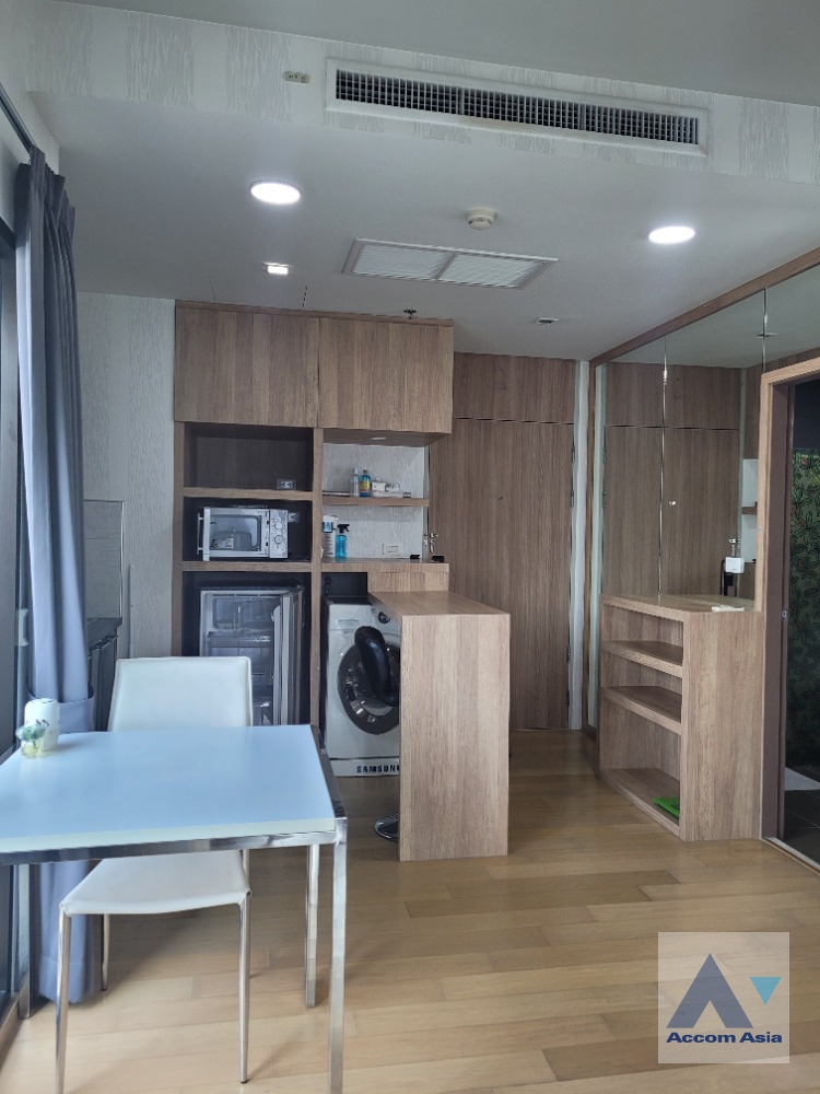  1  1 br Condominium For Sale in Phaholyothin ,Bangkok BTS Phaya Thai - ARL Phayathai at Noble Revent AA36007