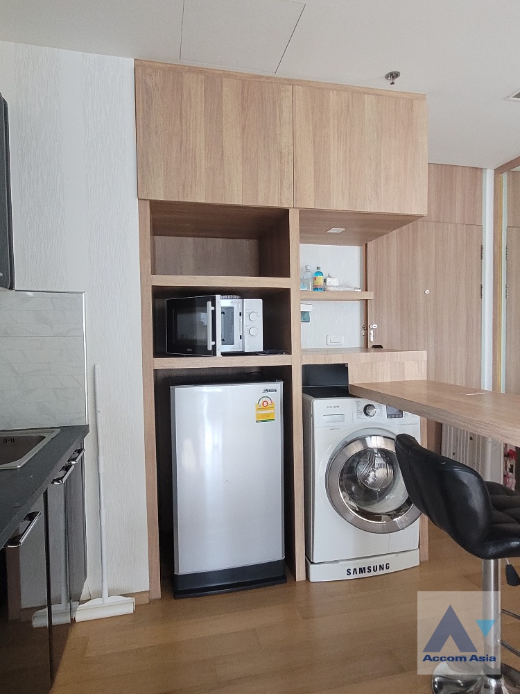 5  1 br Condominium For Sale in Phaholyothin ,Bangkok BTS Phaya Thai - ARL Phayathai at Noble Revent AA36007