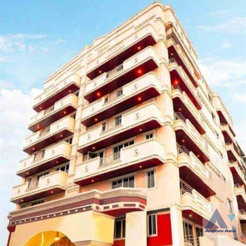  2  Building For Rent in Sukhumvit ,Bangkok BTS Ekkamai at Pleasant Atmosphere AA36011