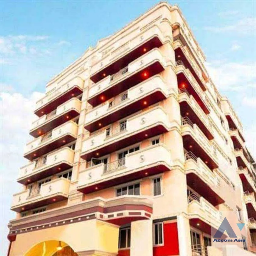  2  Building For Rent in Sukhumvit ,Bangkok BTS Ekkamai at Pleasant Atmosphere AA36011