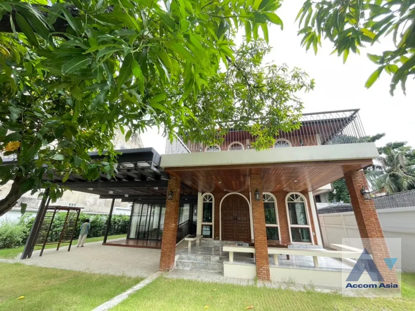  1  4 br House For Rent in Phaholyothin ,Bangkok ARL Makkasan - BTS Victory Monument AA36013