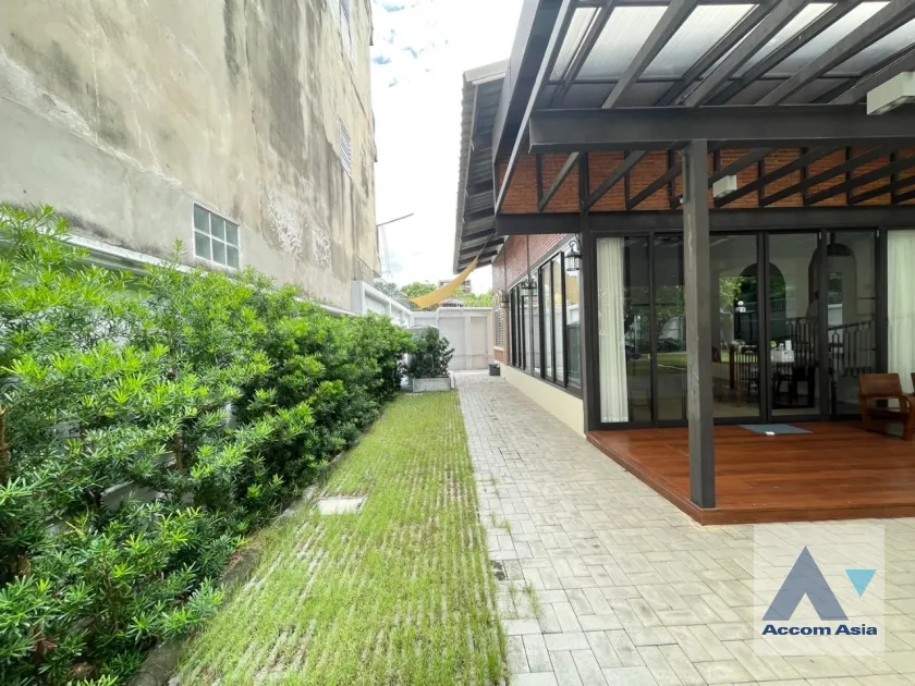 11  4 br House for rent and sale in Phaholyothin ,Bangkok ARL Makkasan - BTS Victory Monument AA36013